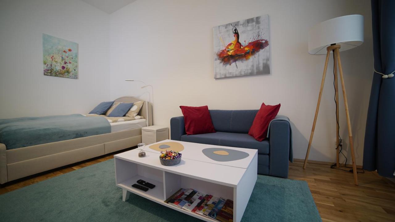 Malixa - Apartment In The Heart Of Vienna Next To Metro Εξωτερικό φωτογραφία