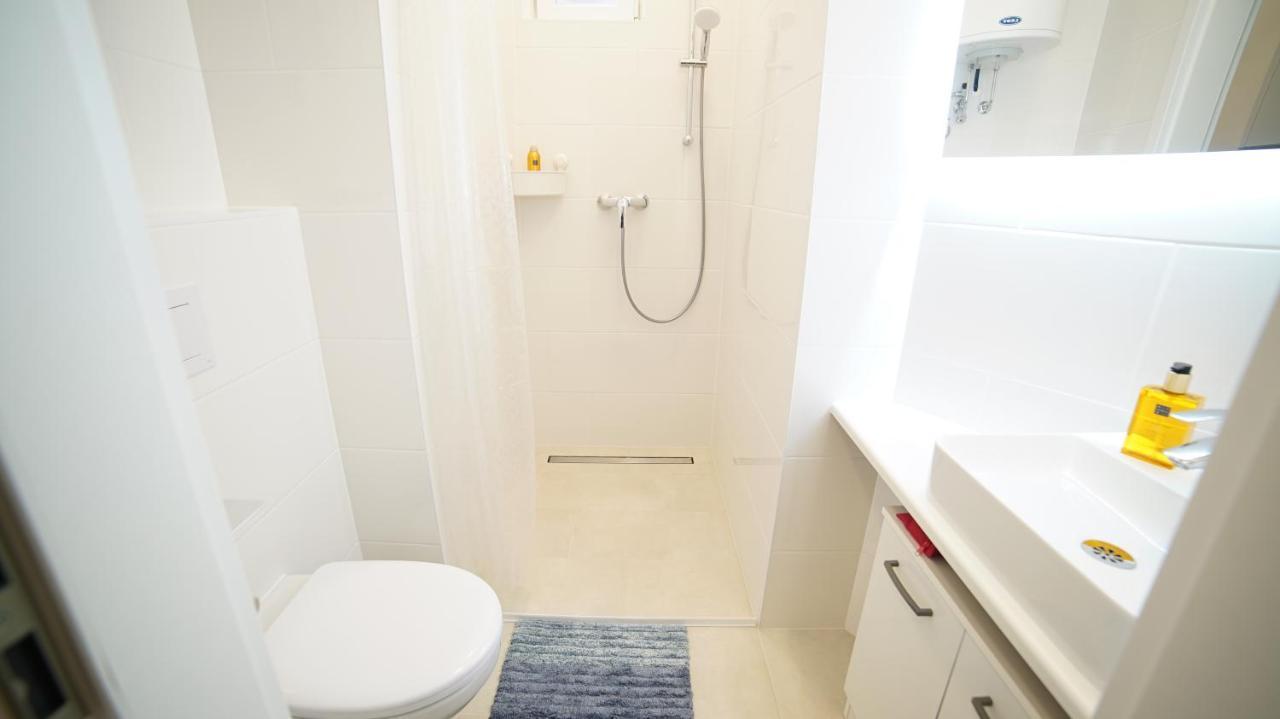 Malixa - Apartment In The Heart Of Vienna Next To Metro Εξωτερικό φωτογραφία