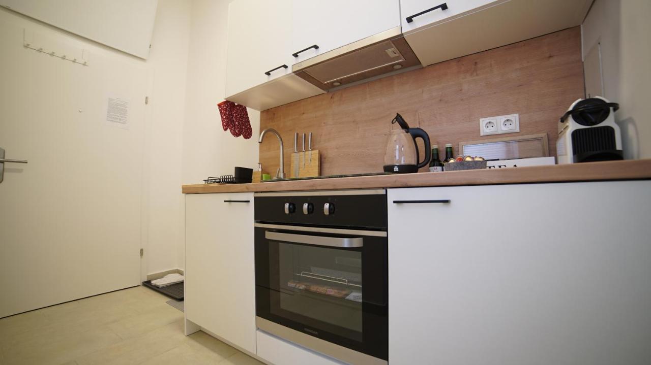 Malixa - Apartment In The Heart Of Vienna Next To Metro Εξωτερικό φωτογραφία