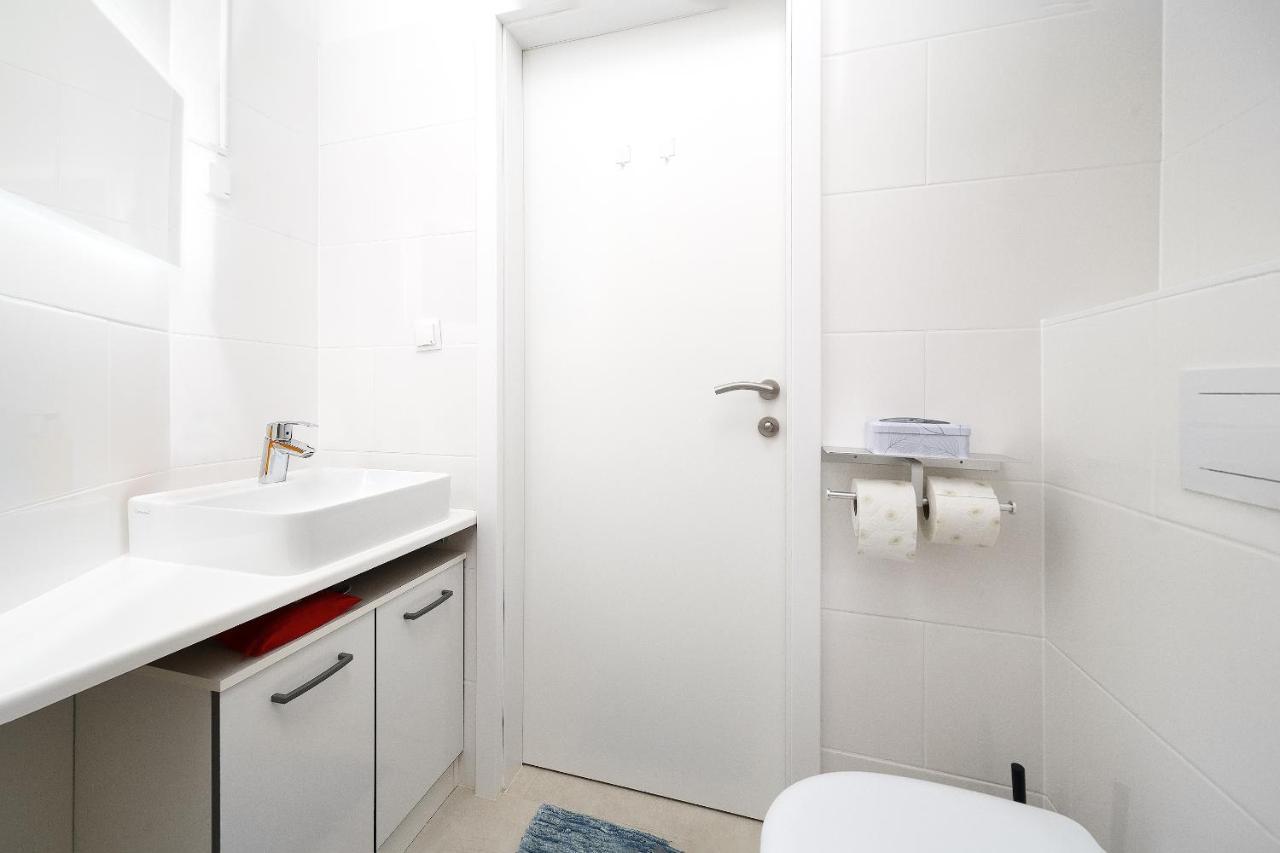 Malixa - Apartment In The Heart Of Vienna Next To Metro Εξωτερικό φωτογραφία